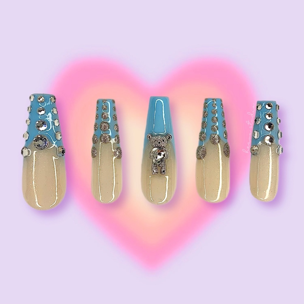💎✨ICY BEAR PRESS ON NAILS✨💎